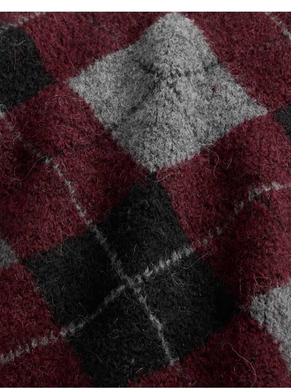 GAP Men's Burgundy and Gray Argyle V-Neck Sweater - Picture 4 of 4